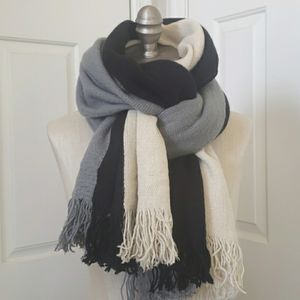 Anthropologie DONNI Scarf Black Gray Cream Colorblock Oversized